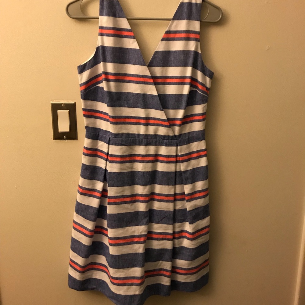 Vineyard vines dress